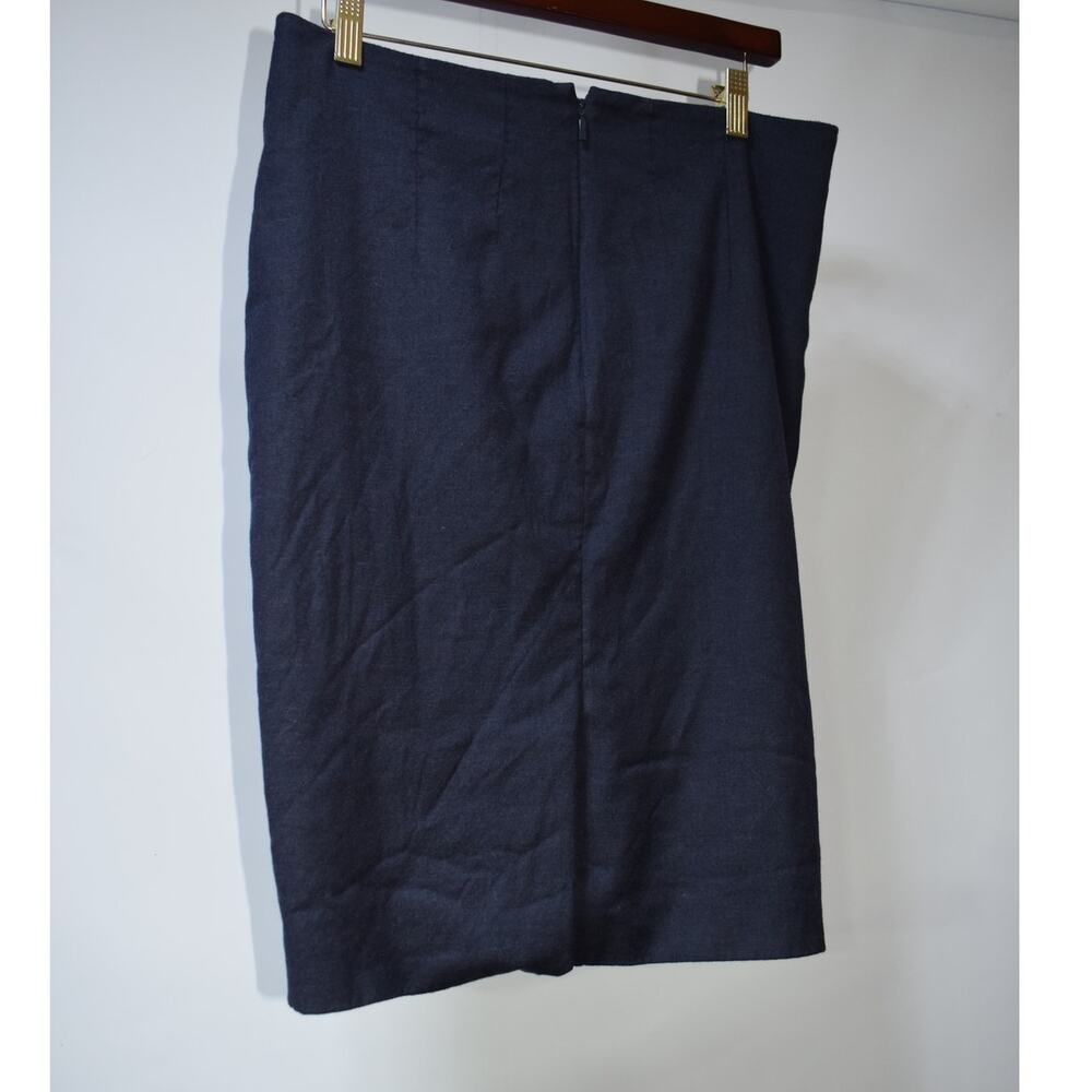 Hugo Boss Women’s US 10 Navy Blue Wool Blend Pencil Skirt - Picture 3 of 4